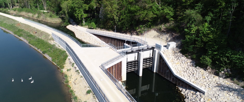 Flutpolder Riedensheim Lkr Neuburg-Schrobenhausen Auslassbauwerk - © Wasserwirtschaftsamt Ingolstadt